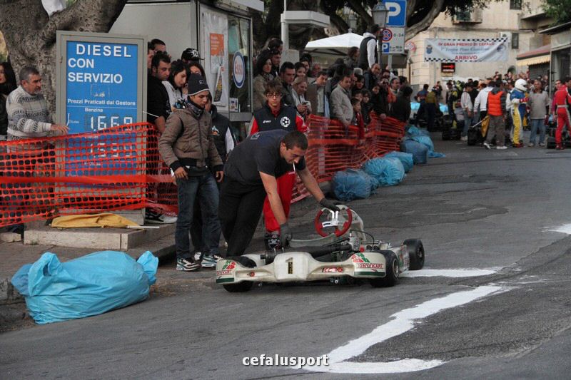 111120 sport2 388_tn.jpg